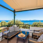 Nissaki Sea View Lejlighedshotel 4*
